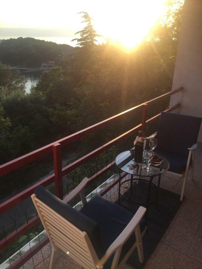 Apartman Cvenkica Omisalj Luaran gambar