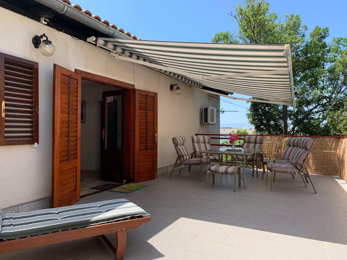 Apartman Cvenkica Omisalj Luaran gambar
